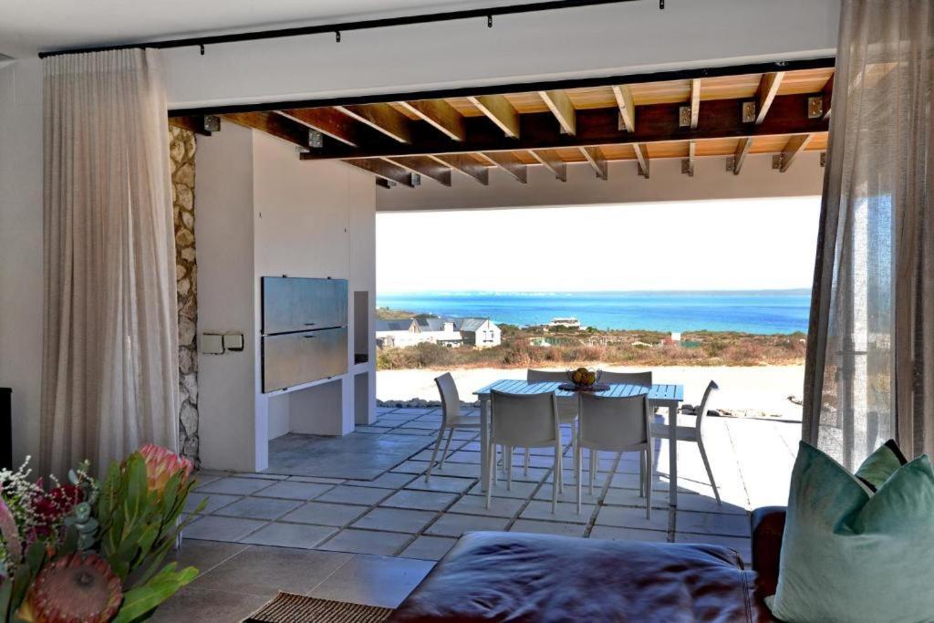 The Shark Bay Villas Лангебан Экстерьер фото