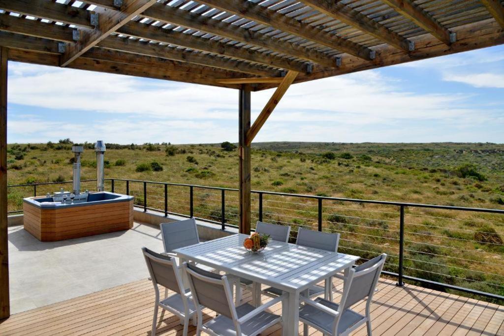The Shark Bay Villas Лангебан Экстерьер фото